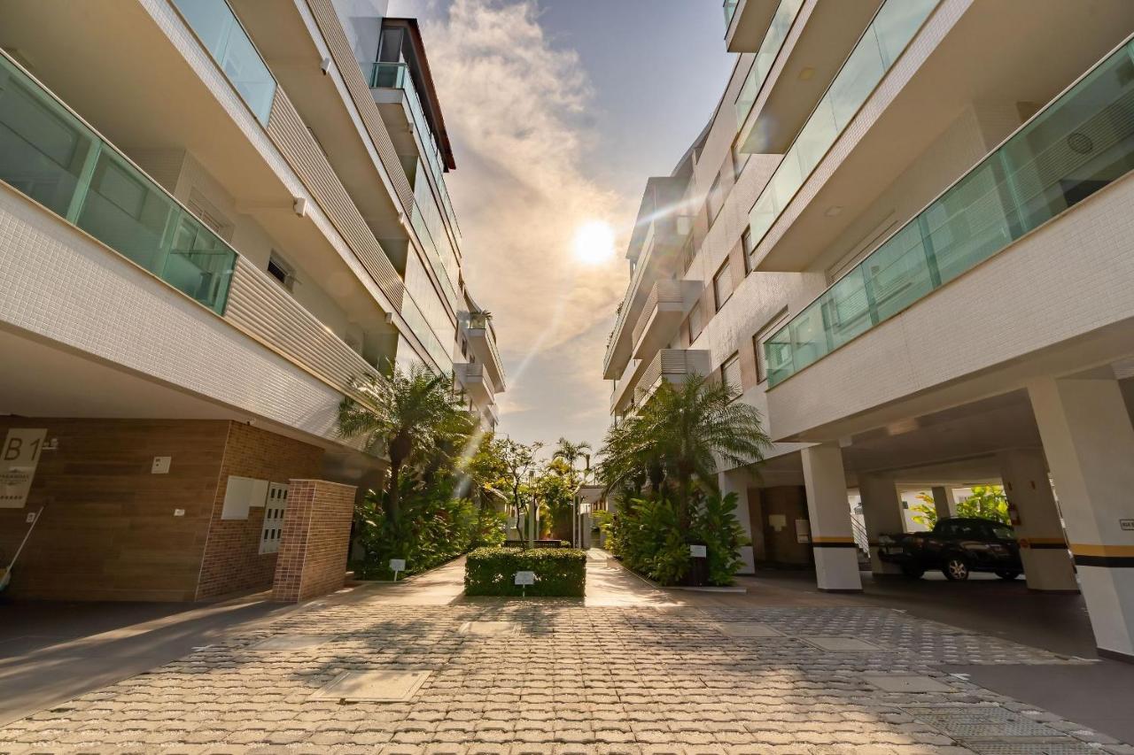 Varandas Do Atlantico - Apartamento Em Condominio Pe Na Areia Бомбиняс Екстериор снимка